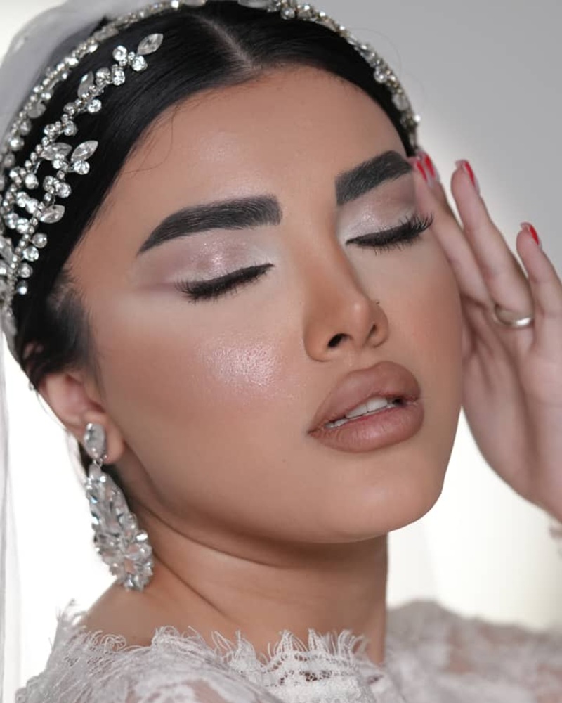 میکاپ و گریم تخصصی عروس