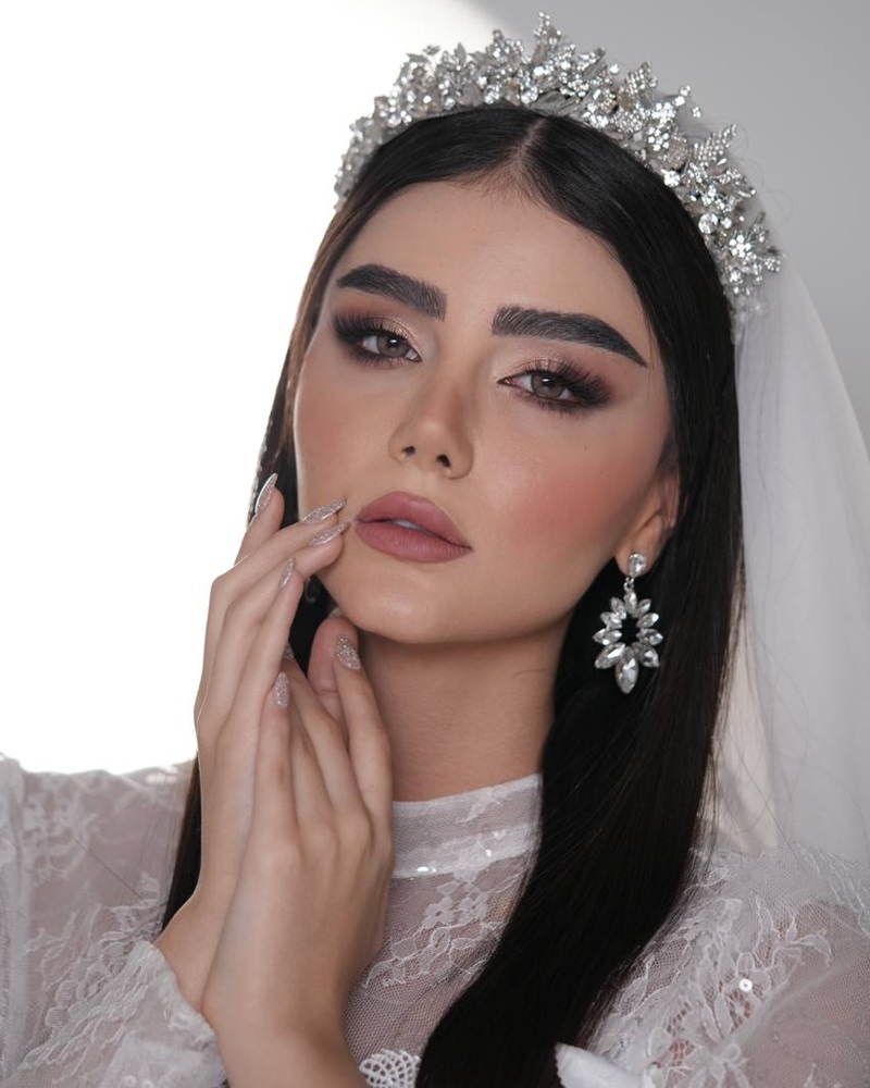 میکاپ و گریم تخصصی عروس